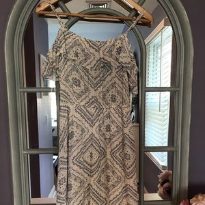 Summer into FALL dress. Medium size